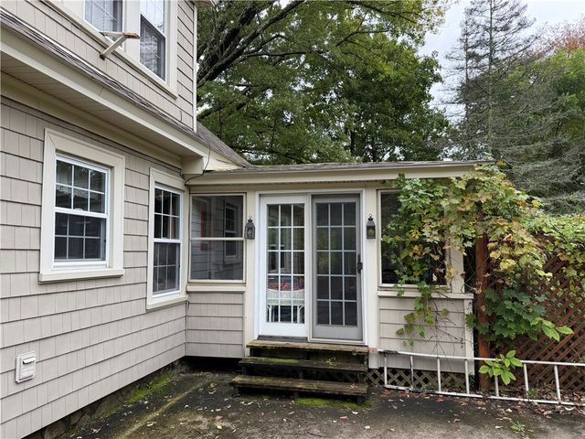 24 Victory Highway Highway, Glocester, RI 02814