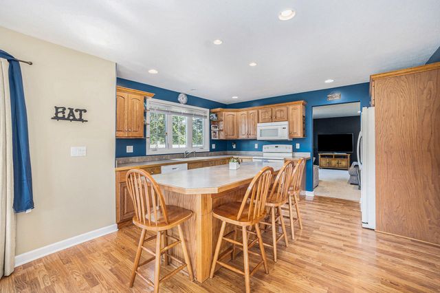 4812 Green Meadow Court, Manlius Twp, MI 49419