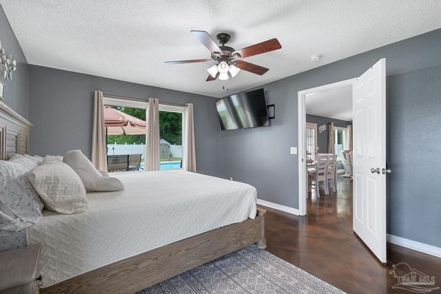 6879 Fort Deposit Dr, Pensacola, FL 32526