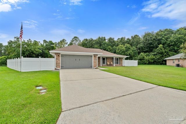6879 Fort Deposit Dr, Pensacola, FL 32526