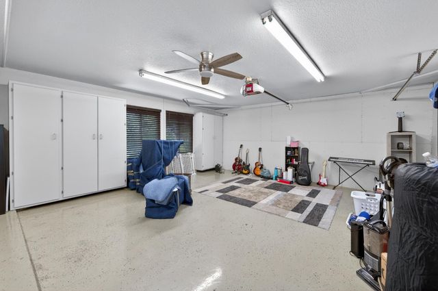 6503 W Rialto Avenue, Fresno, CA 93723