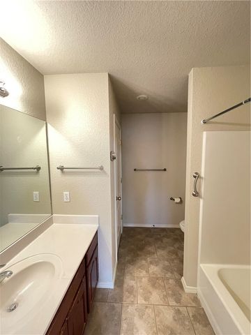 3910 Allegheny Terrace B, Springdale, AR 72764