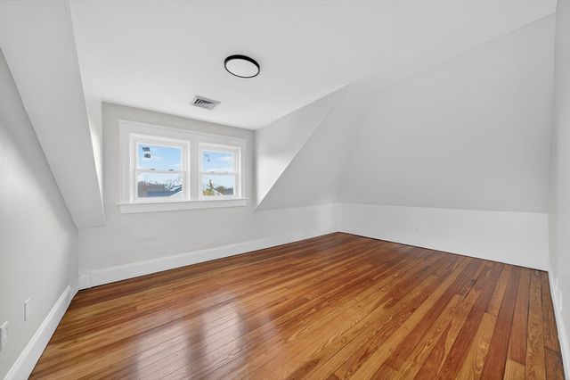 228 Dickinson St, Fall River, MA 02721