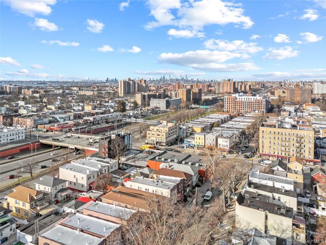 2220 Chatterton Avenue 2, Bronx, NY 10472