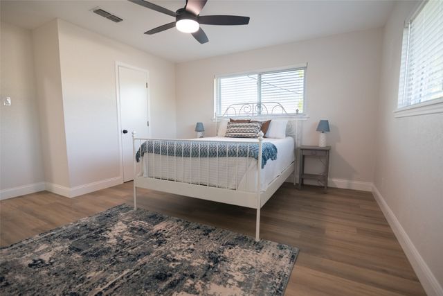 601 N Rosenstein Street, Bells, TX 75414