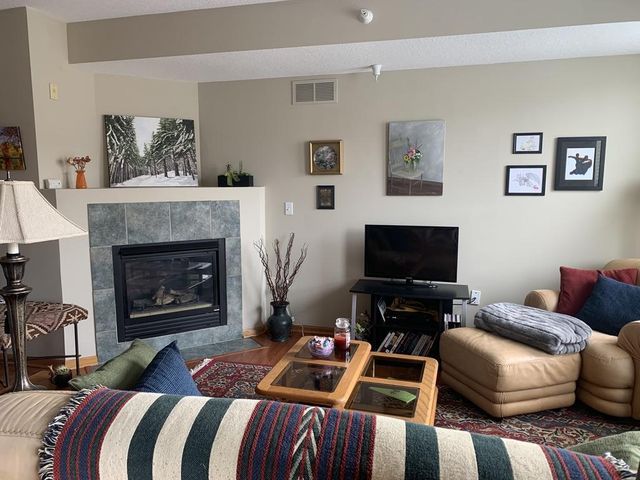 660 N 2nd Street 401, Minneapolis, MN 55401