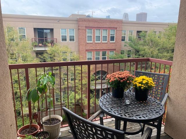 660 N 2nd Street 401, Minneapolis, MN 55401