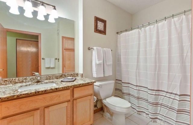 660 N 2nd Street 401, Minneapolis, MN 55401