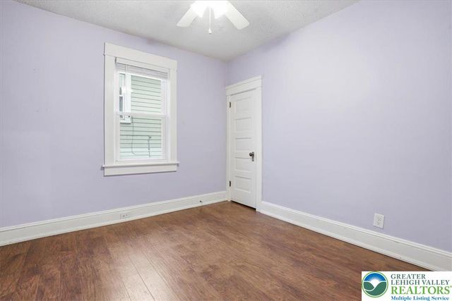 264 10th Avenue, Bethlehem City, PA 18018