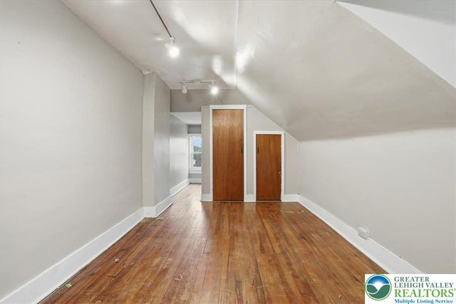 264 10th Avenue, Bethlehem City, PA 18018