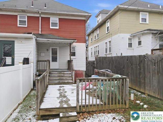 264 10th Avenue, Bethlehem City, PA 18018