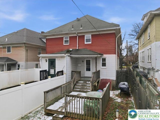 264 10th Avenue, Bethlehem City, PA 18018