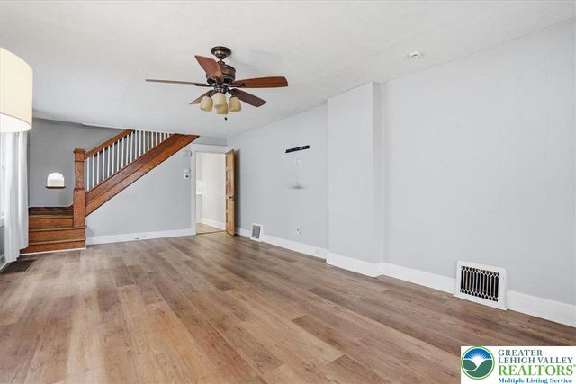 264 10th Avenue, Bethlehem City, PA 18018