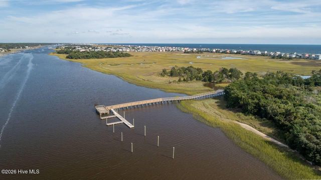 1032 Tide Ridge Drive, Supply, NC 28462