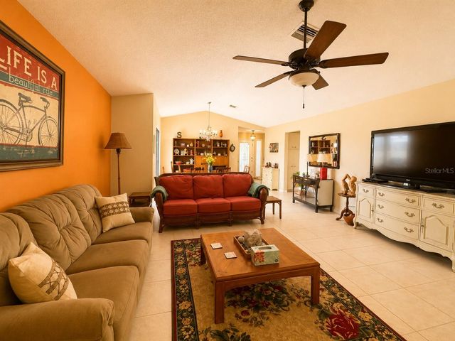 14 IDLE SANDS DRIVE, Venice, FL 34293