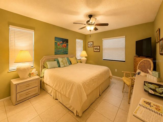14 IDLE SANDS DRIVE, Venice, FL 34293
