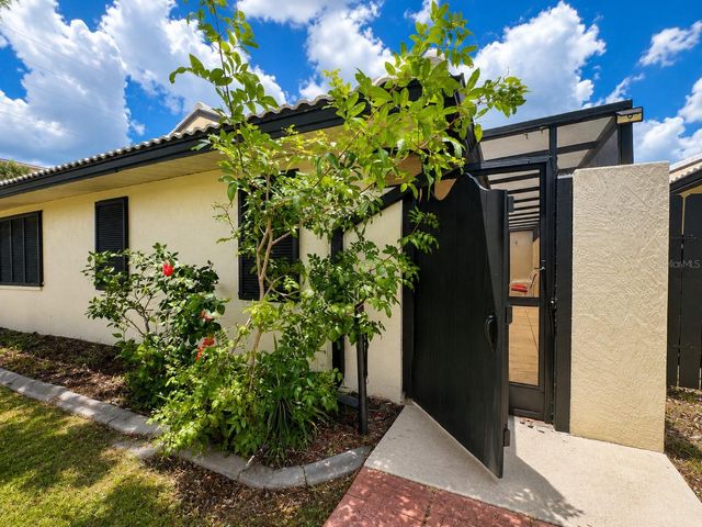 14 IDLE SANDS DRIVE, Venice, FL 34293