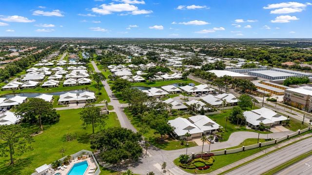 14 IDLE SANDS DRIVE, Venice, FL 34293