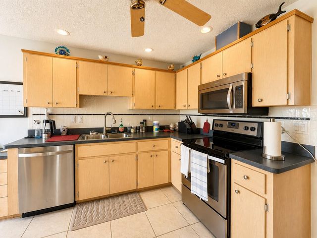 14 IDLE SANDS DRIVE, Venice, FL 34293