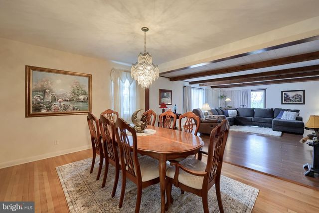 3020 TUNNEL HILL RD, Lebanon, PA 17046