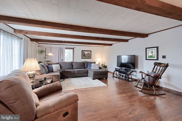 3020 TUNNEL HILL RD, Lebanon, PA 17046