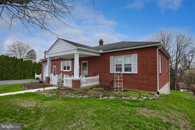 3020 TUNNEL HILL RD, Lebanon, PA 17046