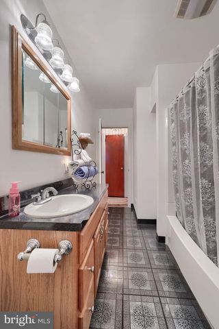 3020 TUNNEL HILL RD, Lebanon, PA 17046
