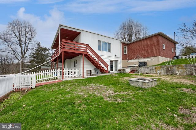 3020 TUNNEL HILL RD, Lebanon, PA 17046