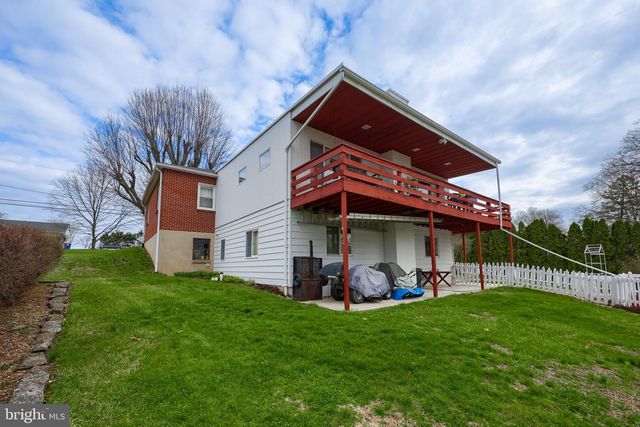 3020 TUNNEL HILL RD, Lebanon, PA 17046