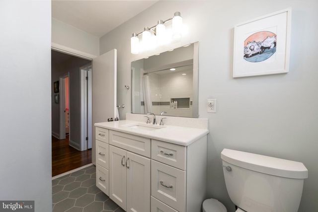 412 WESTMONT AVE, Haddonfield, NJ 08033