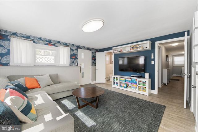 412 WESTMONT AVE, Haddonfield, NJ 08033