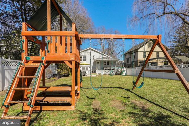 412 WESTMONT AVE, Haddonfield, NJ 08033