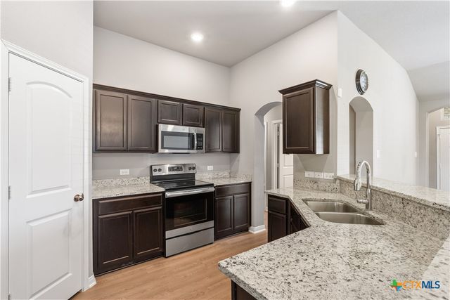 1231 Kiskadee Branch Drive, Temple, TX 76502