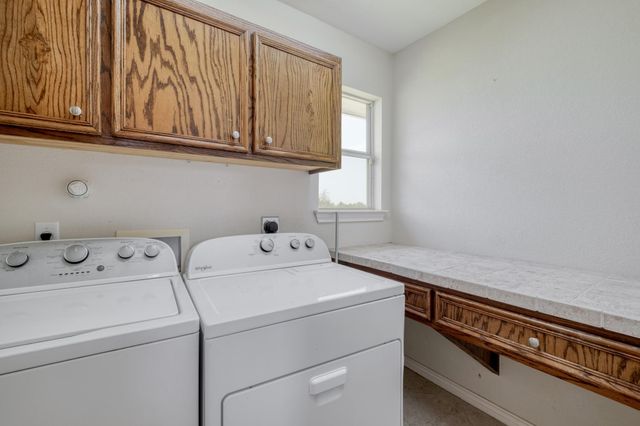 341 Brown RD, Mcdade, TX 78650