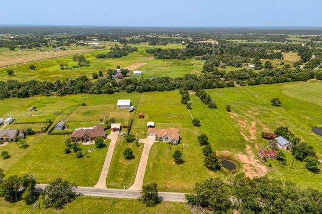 341 Brown RD, Mcdade, TX 78650