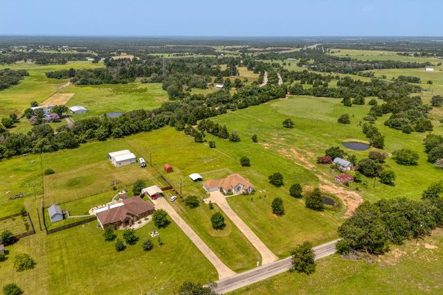 341 Brown RD, Mcdade, TX 78650