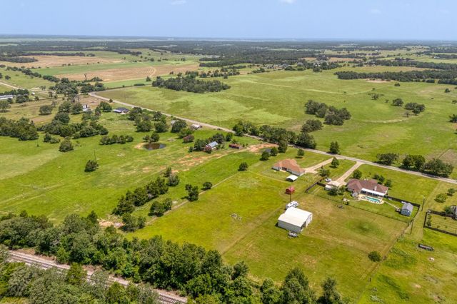 341 Brown RD, Mcdade, TX 78650