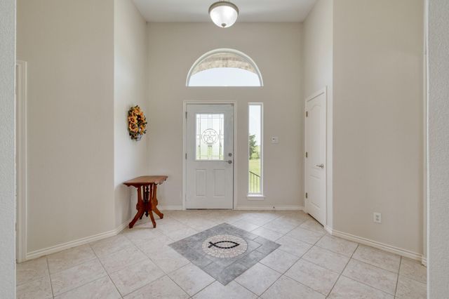 341 Brown RD, Mcdade, TX 78650