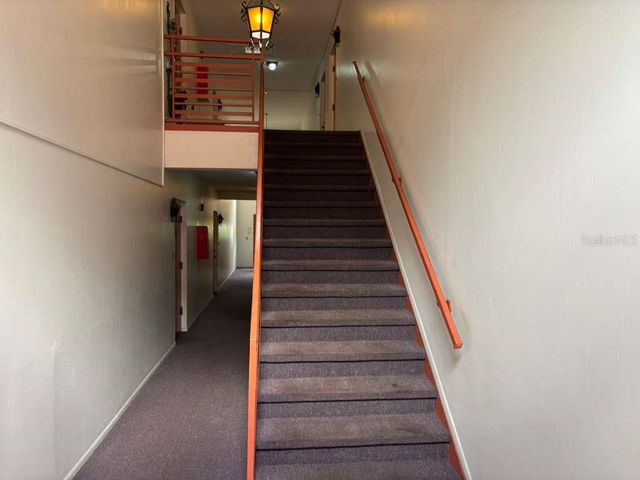 660 62ND AVENUE N 1204, St Petersburg, FL 33702