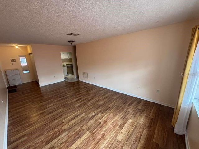 660 62ND AVENUE N 1204, St Petersburg, FL 33702