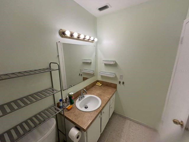 660 62ND AVENUE N 1204, St Petersburg, FL 33702