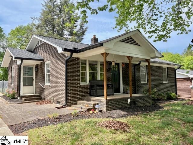 515 Ridgewood Drive, Greer, SC 29681