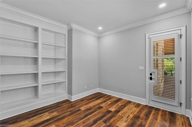 7744 Chesterbrooke Drive, Greensboro, NC 27455