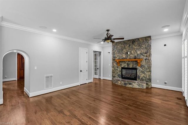 7744 Chesterbrooke Drive, Greensboro, NC 27455