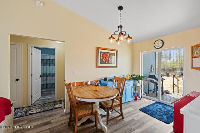 4008 S Preston Hills Drive, Wasilla, AK 99654