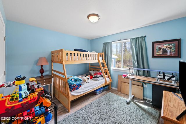 4008 S Preston Hills Drive, Wasilla, AK 99654