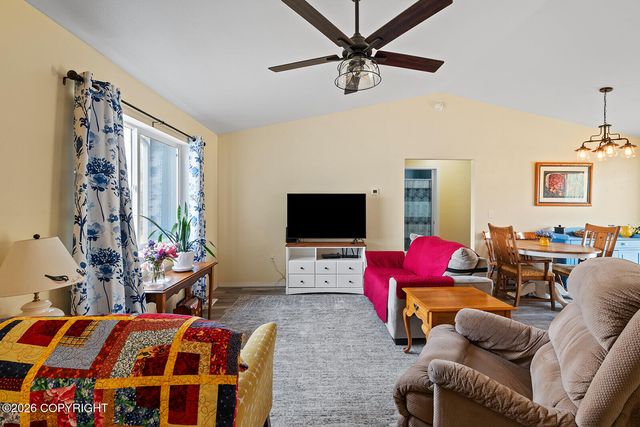 4008 S Preston Hills Drive, Wasilla, AK 99654