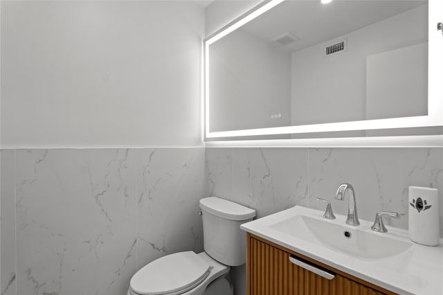 3117 Eanes CIR, Austin, TX 78746
