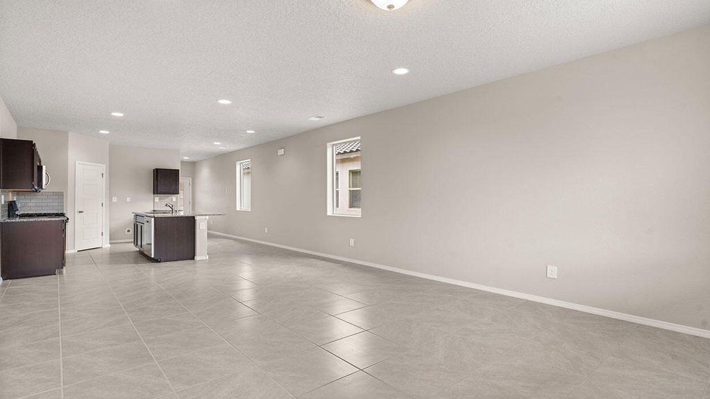 Image 9 of property listing at 2621 Eglisfield Loop NE, Rio Rancho, NM 87144