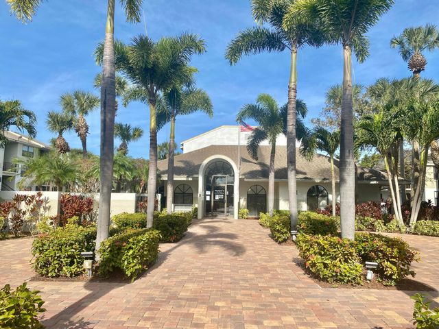 718 Executive Center Drive 111, West Palm Beach, FL 33401